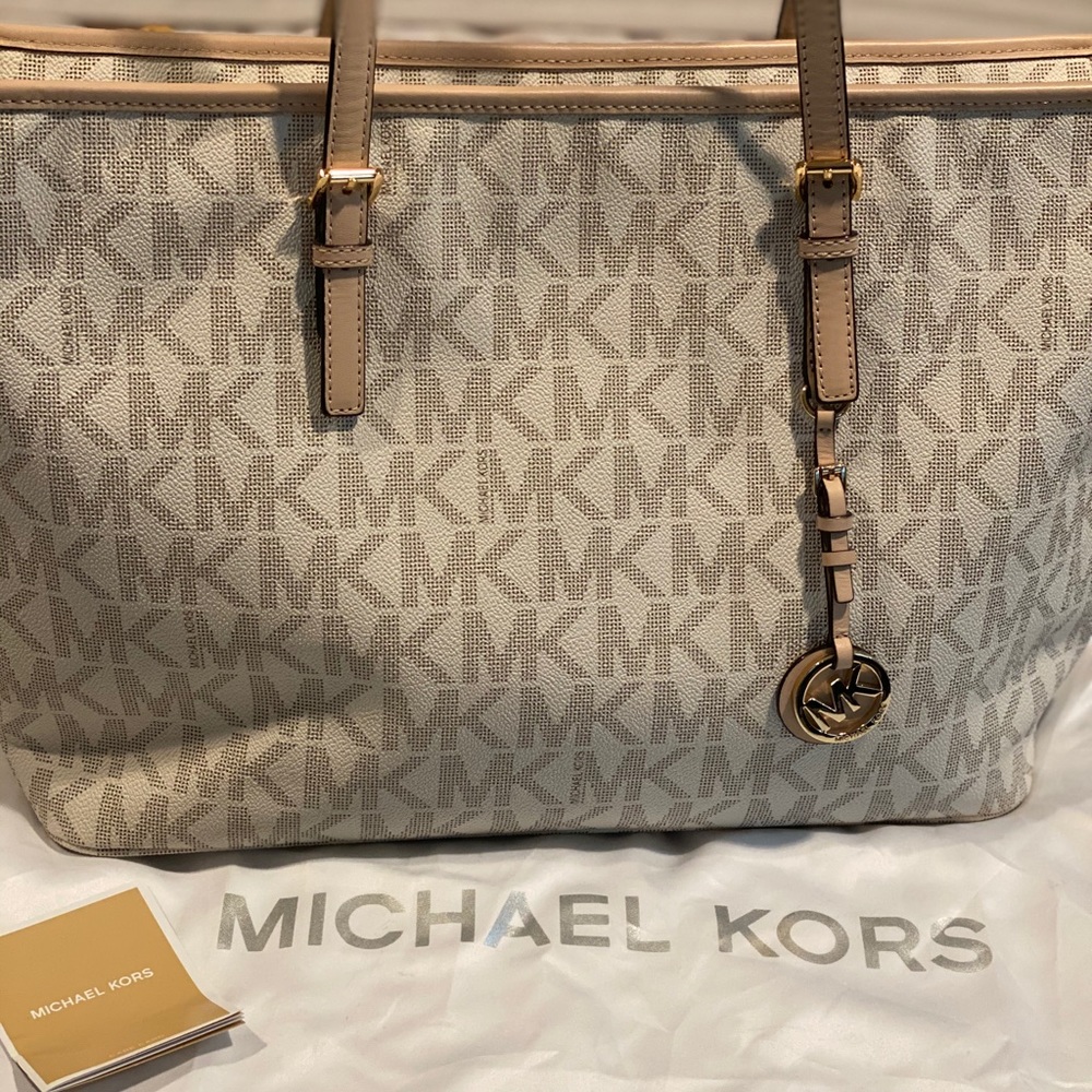 Travel tote - Picture 2 of 7